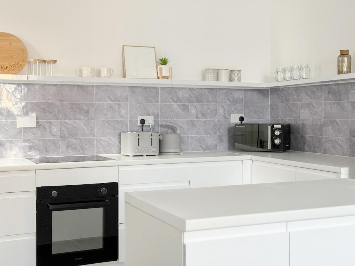 Charming 3-bed Near Attractions Сasa de vacaciones Blackpool